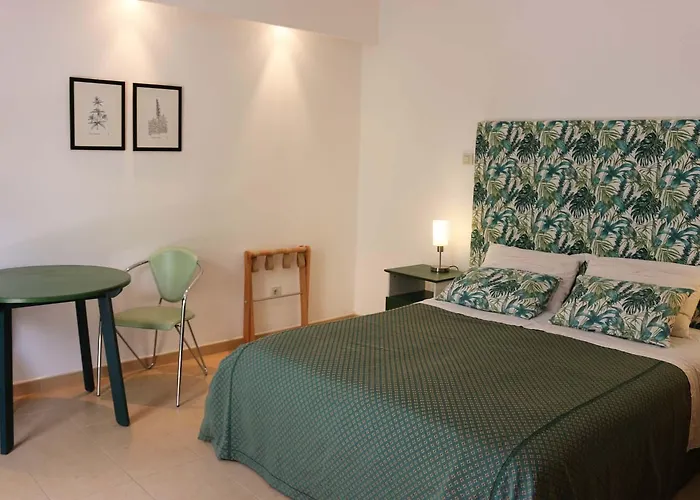 Katarina Losinj Мали-Лошинь